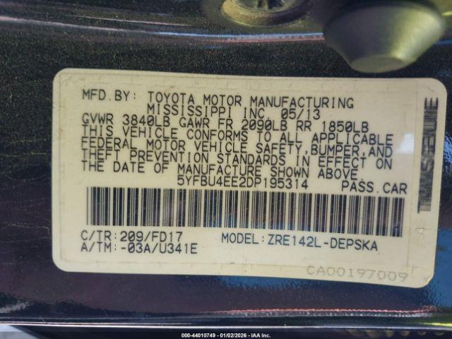 Toyota Corolla S Image 9