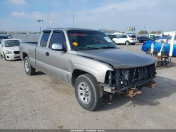  Salvage Chevrolet Silverado 1500