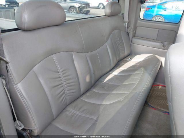 Chevrolet Silverado 1500 Lt Image 11