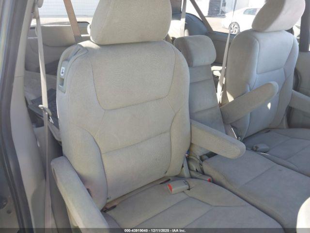 Honda Odyssey Ex Image 16