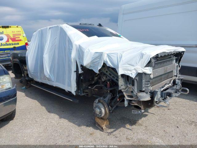  Salvage General Motors Sierra 2500HD