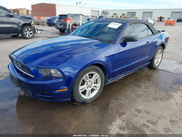 Ford Mustang V6 Image 14
