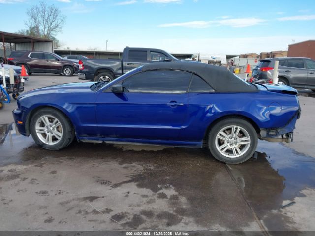 Ford Mustang V6 Image 2