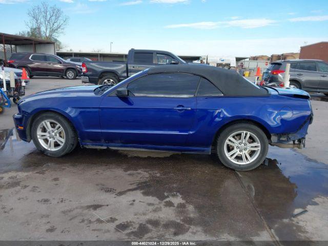 Ford Mustang V6 Image 2