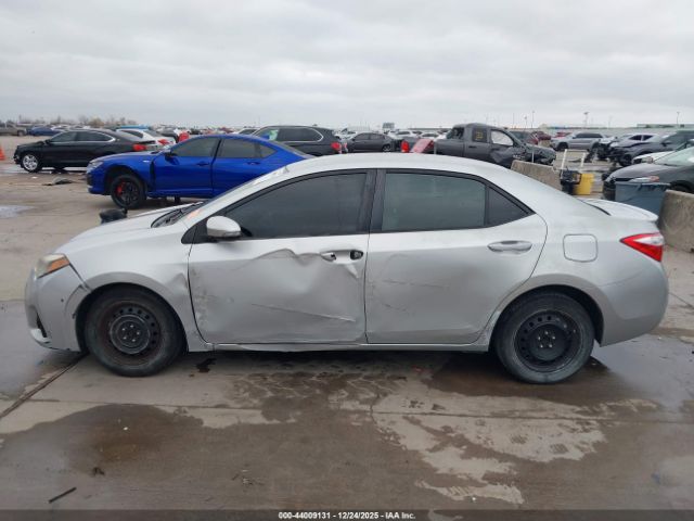 Toyota Corolla Image 13