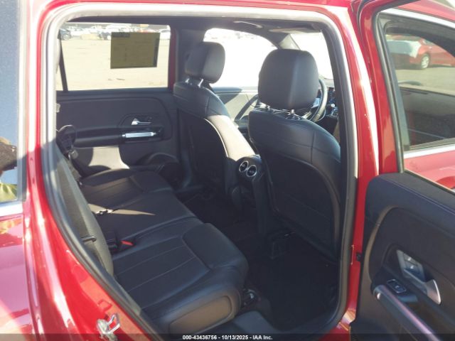 Mercedes-Benz GLB Image 2