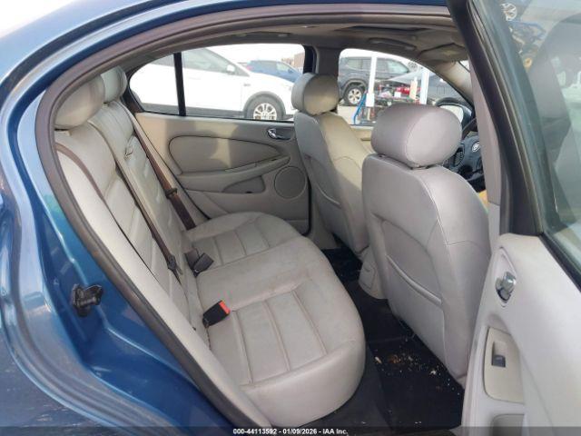 Jaguar X-Type 3.0l Image 11