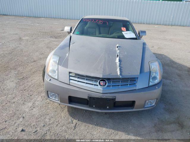 Cadillac XLR Standard Image 9