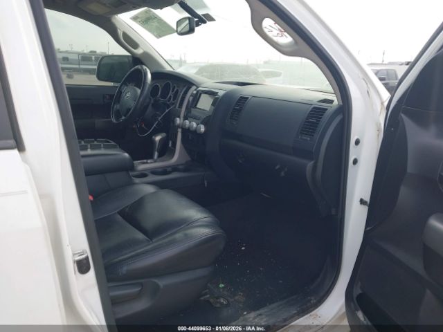 Toyota Tundra Grade 5.7l V8 Image 2