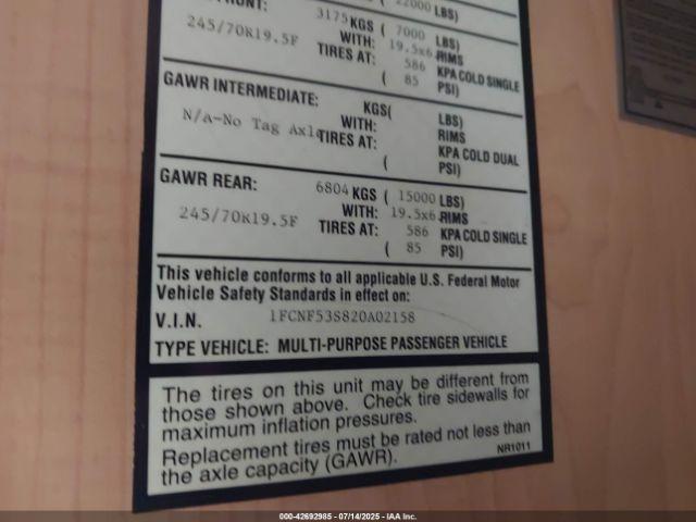 Ford F-550 Super Duty Stripped Chass Image 3