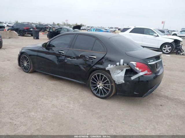 Mercedes-Benz C-Class Sport Image 10