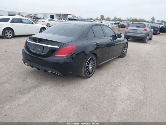 Mercedes-Benz C-Class Sport Image 7