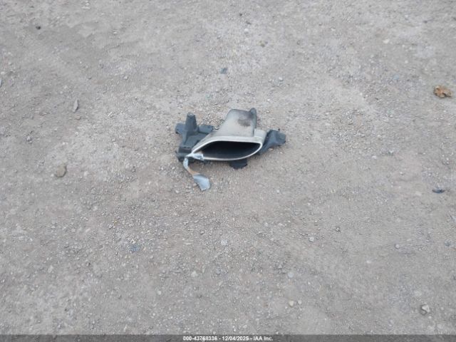 Mercedes-Benz C-Class Sport Image 12